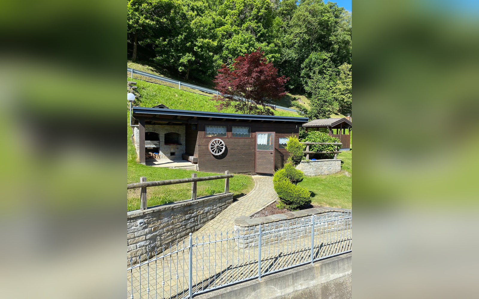 Appartamento Vacanze Il giardino, Castello dell'Acqua (Lombardia)